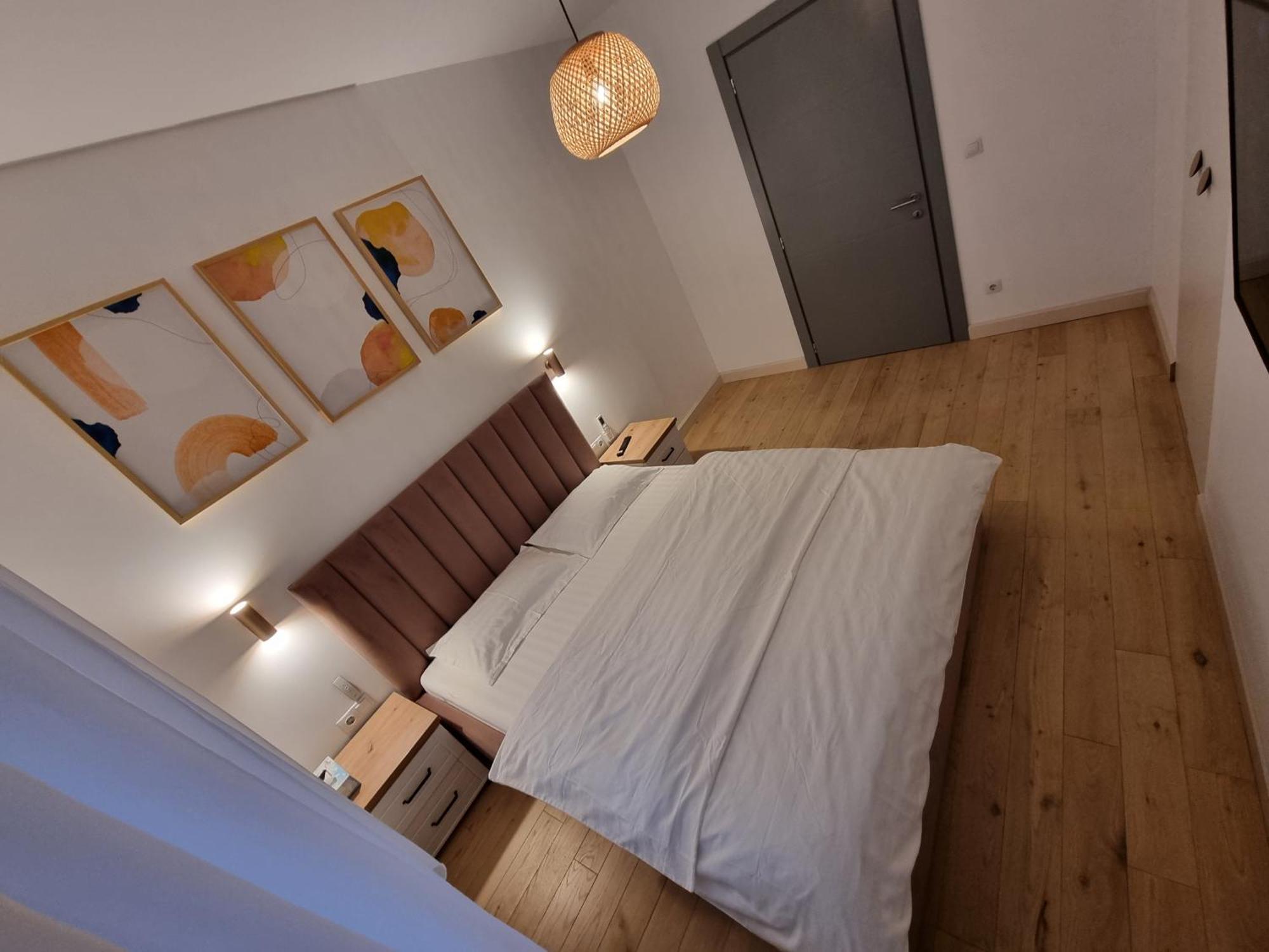 Ultra-Central 1 Bed Apartment, Str Nicolae Iorga Nagybánya Kültér fotó